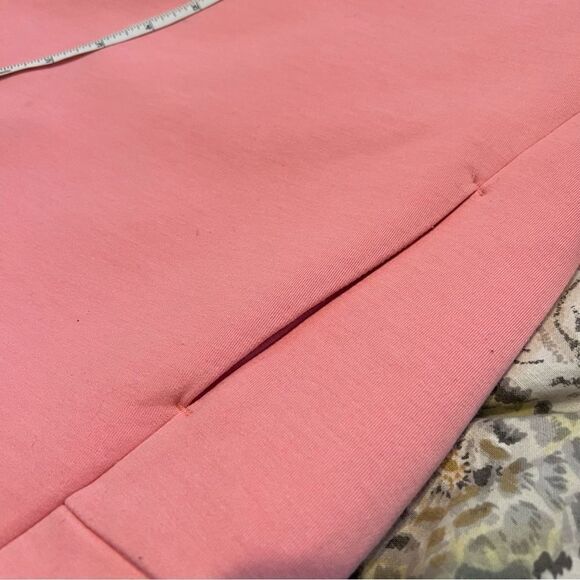 Gym + Coffee Athleisure Pink Sweatshirt with Pockets Barbiecore size S - Picture 3 of 8